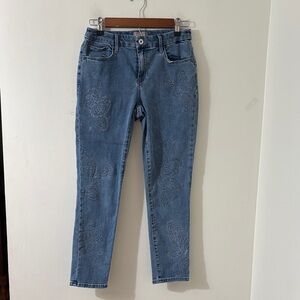 Chico’s Embroidered Front Legs Ankle Jeans Size 00